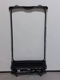 Cortina Peugeot 308 com motor